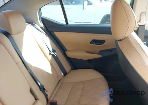 2024 Nissan Sentra Sv Xtronic Cvt z USA, uszkodzony, nr VIN 3N1AB8CV2RY345251